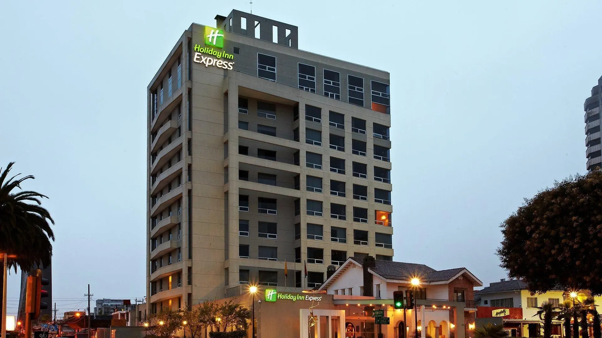 Holiday Inn Express Quito By Ihg 4*,  Ecuador