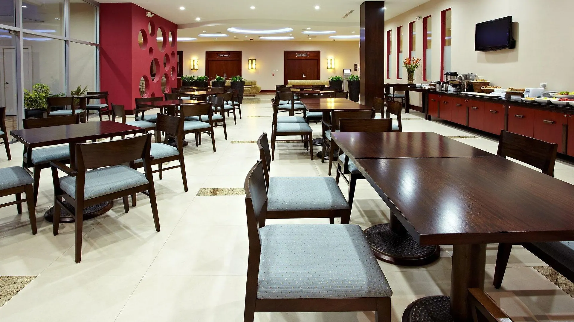 Holiday Inn Express Quito By Ihg