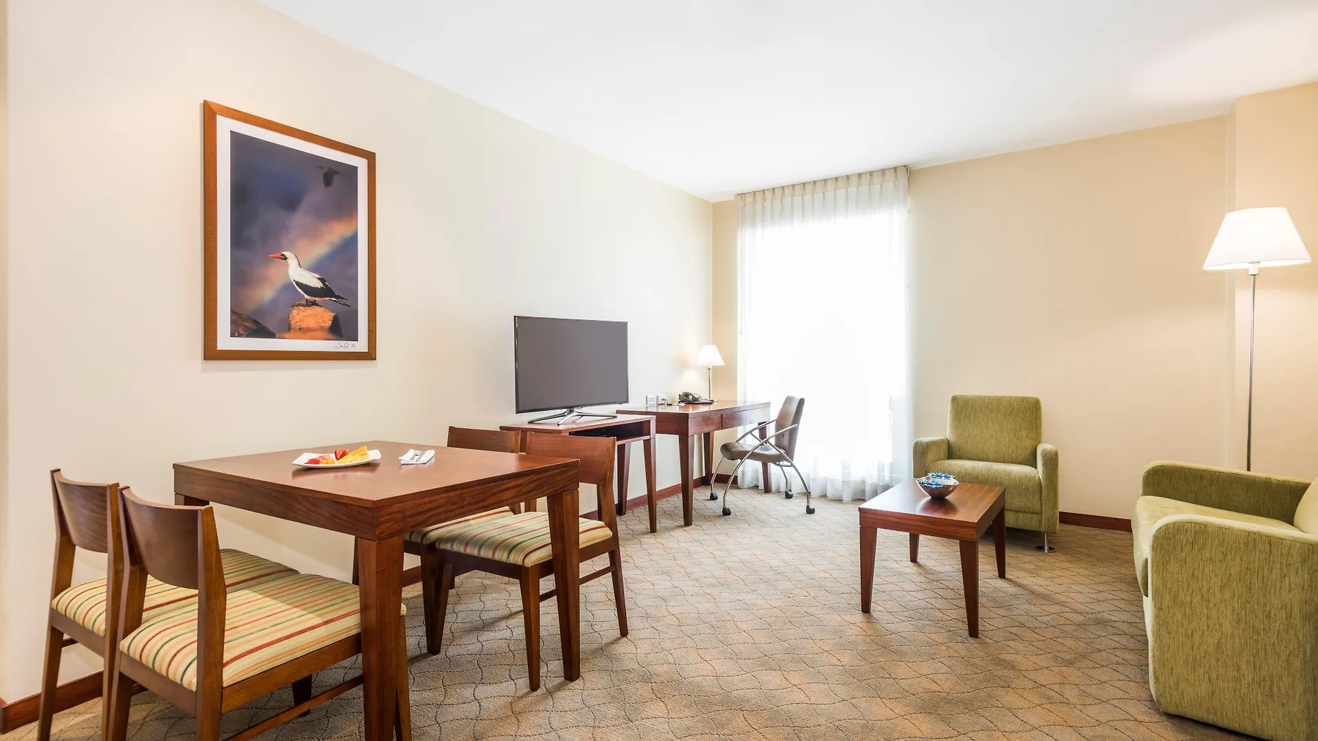 Holiday Inn Express Quito By Ihg Hotel