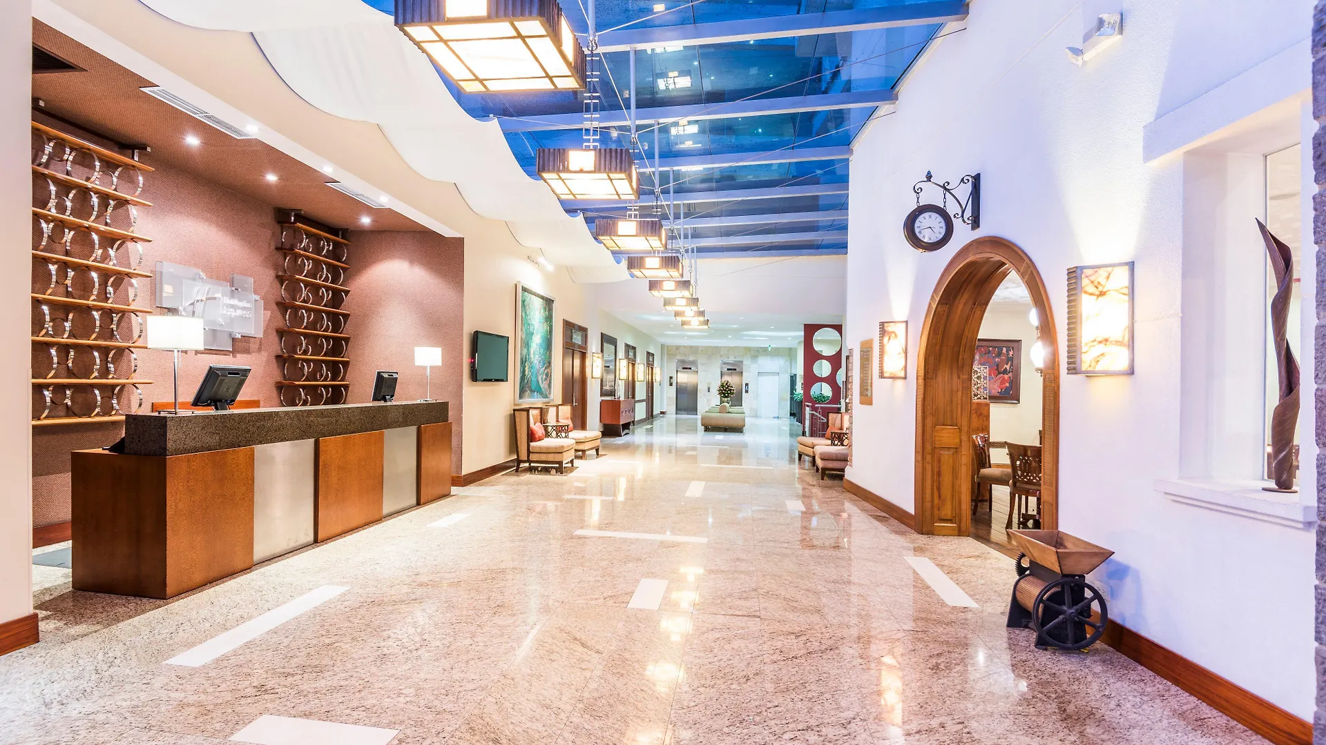 Hotel Holiday Inn Express Quito By Ihg