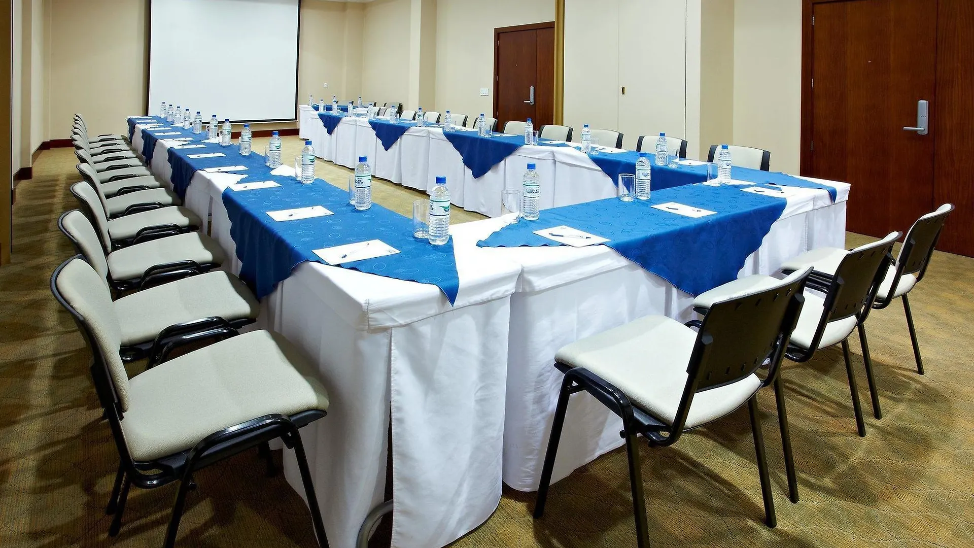 Holiday Inn Express Quito By Ihg